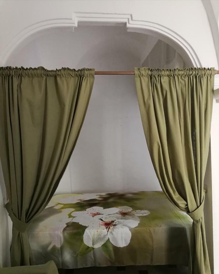 오스투니 Casa La Chicca Di Gina 아파트 외부 사진