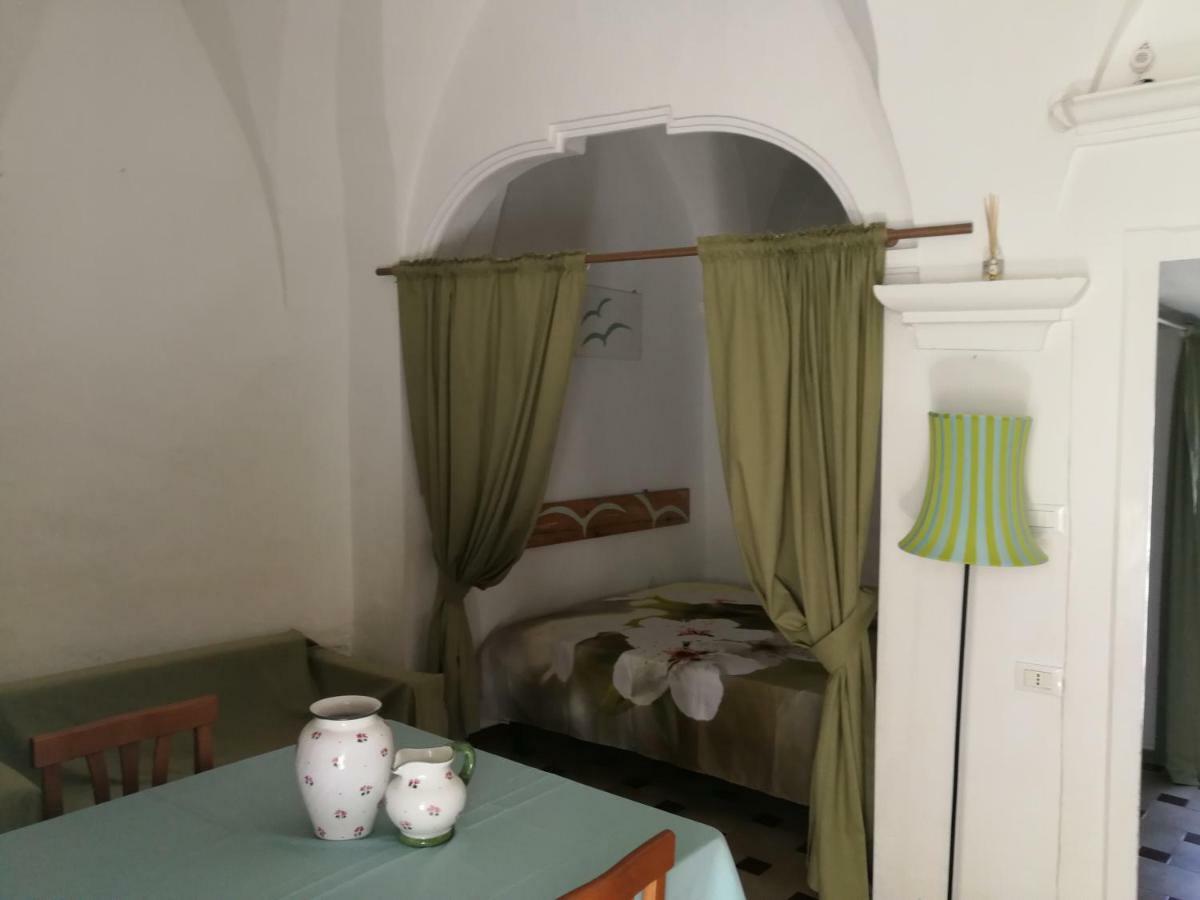 오스투니 Casa La Chicca Di Gina 아파트 외부 사진