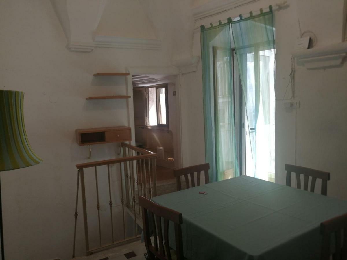 오스투니 Casa La Chicca Di Gina 아파트 외부 사진